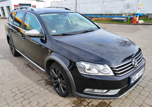 Volkswagen Passat cena 51900 przebieg: 245000, rok produkcji 2014 z Ełk małe 191